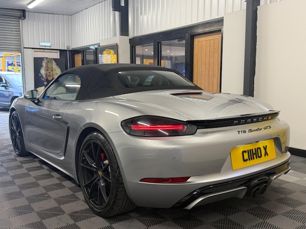 Used Porsche 718 Boxster 2018 for sale - 73417421: Photo 15