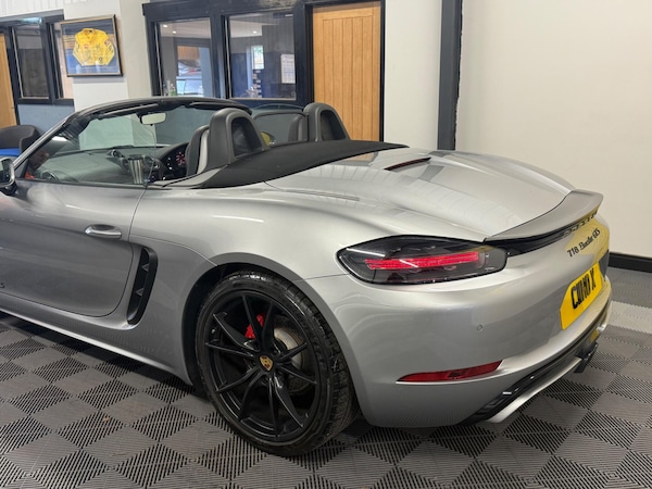 Used Porsche 718 Boxster 2018 for sale - 73417421: Photo 23
