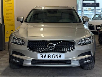 Used Volvo V90 Cross Country 2018 for sale - 78830087: Photo