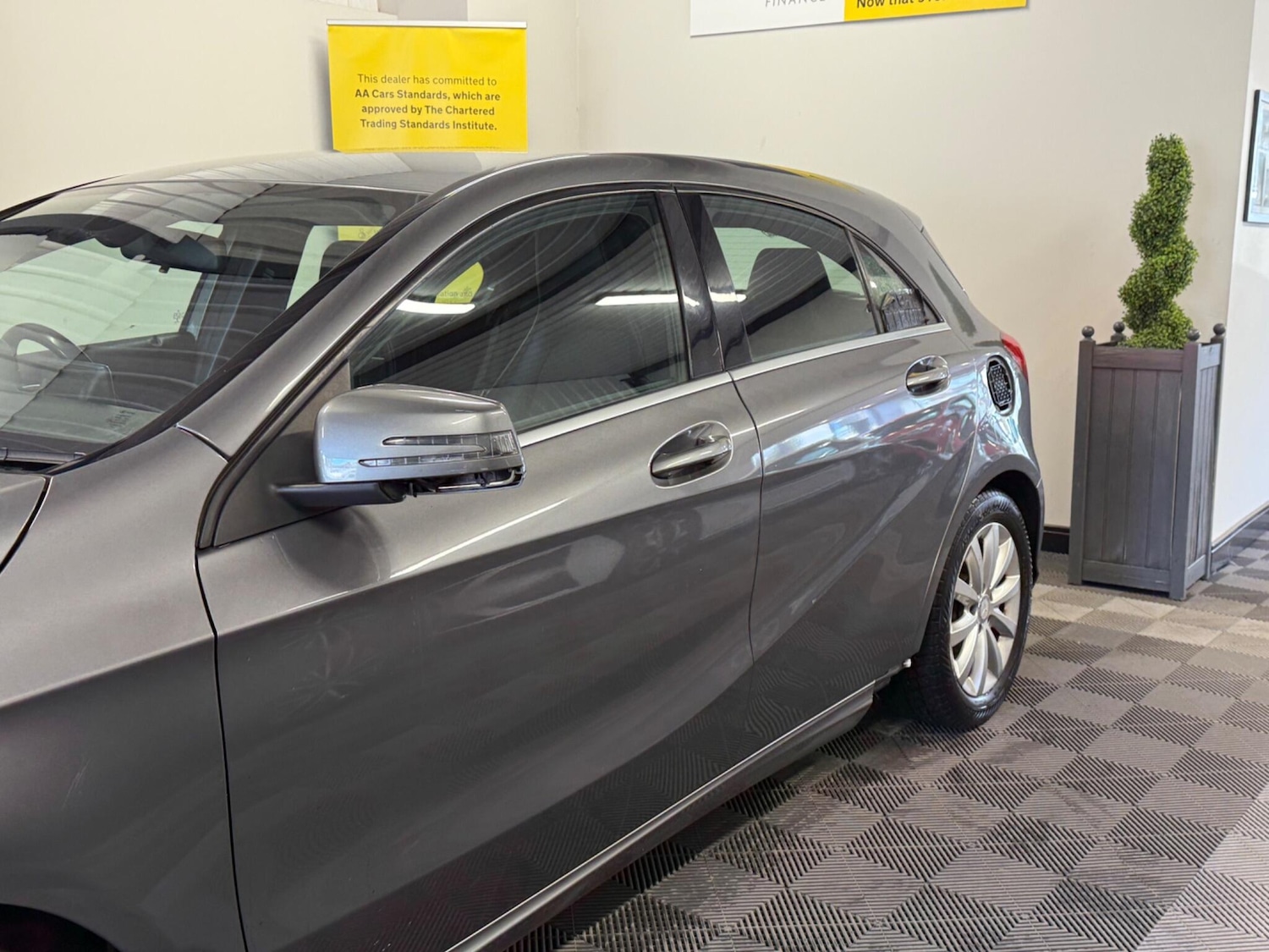 Used Mercedes-Benz A-Class 2015 for sale - 77559951: Photo 11