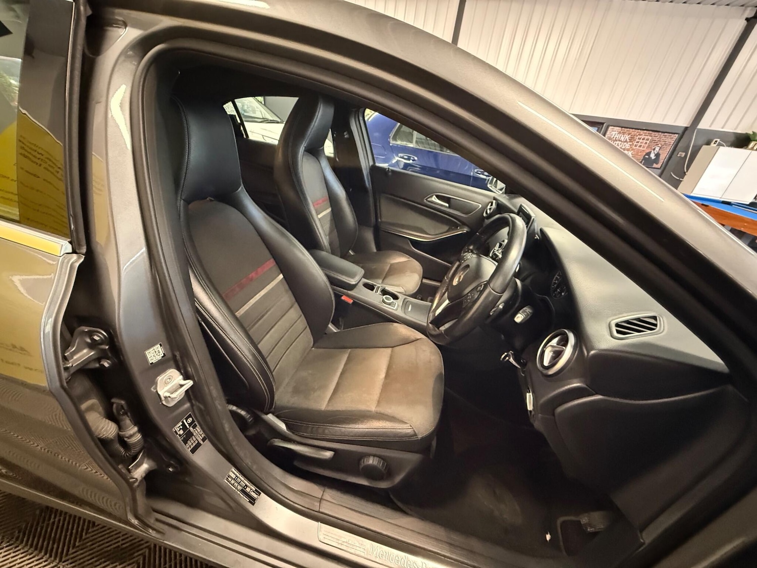 Used Mercedes-Benz A-Class 2015 for sale - 77559951: Photo 19