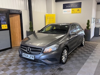 Used Mercedes-Benz A-Class 2015 for sale - 77559951: Photo