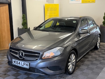 Used Mercedes-Benz A-Class 2015 for sale - 77559951: Photo