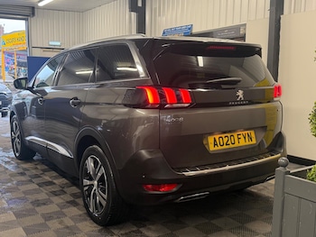 Used Peugeot 5008 2020 for sale - 77496073: Photo