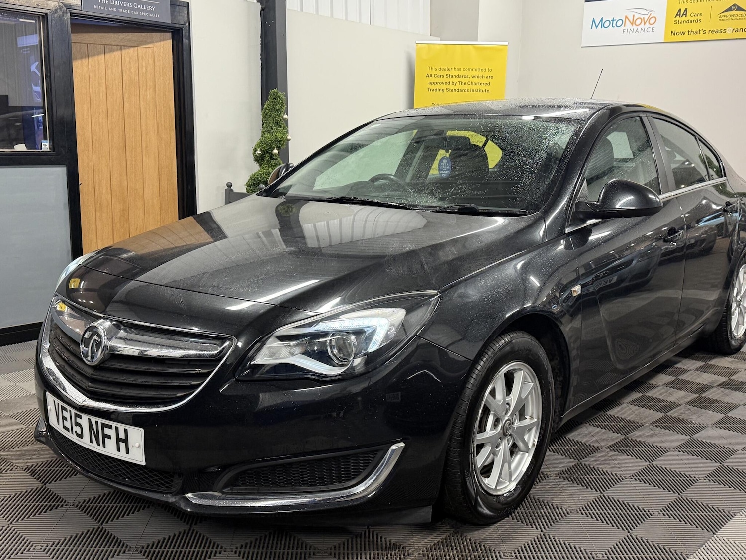 Used Vauxhall Insignia 2015 for sale - 76727993: Photo 24