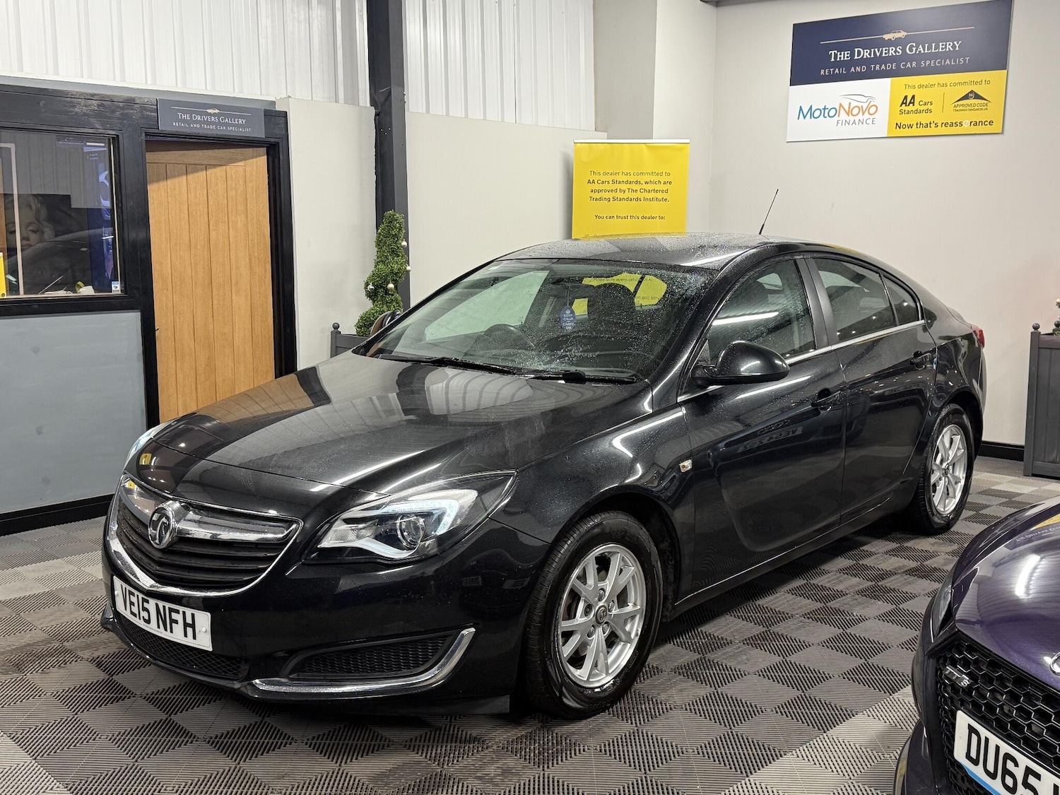 Used Vauxhall Insignia 2015 for sale - 76727993: Photo 25