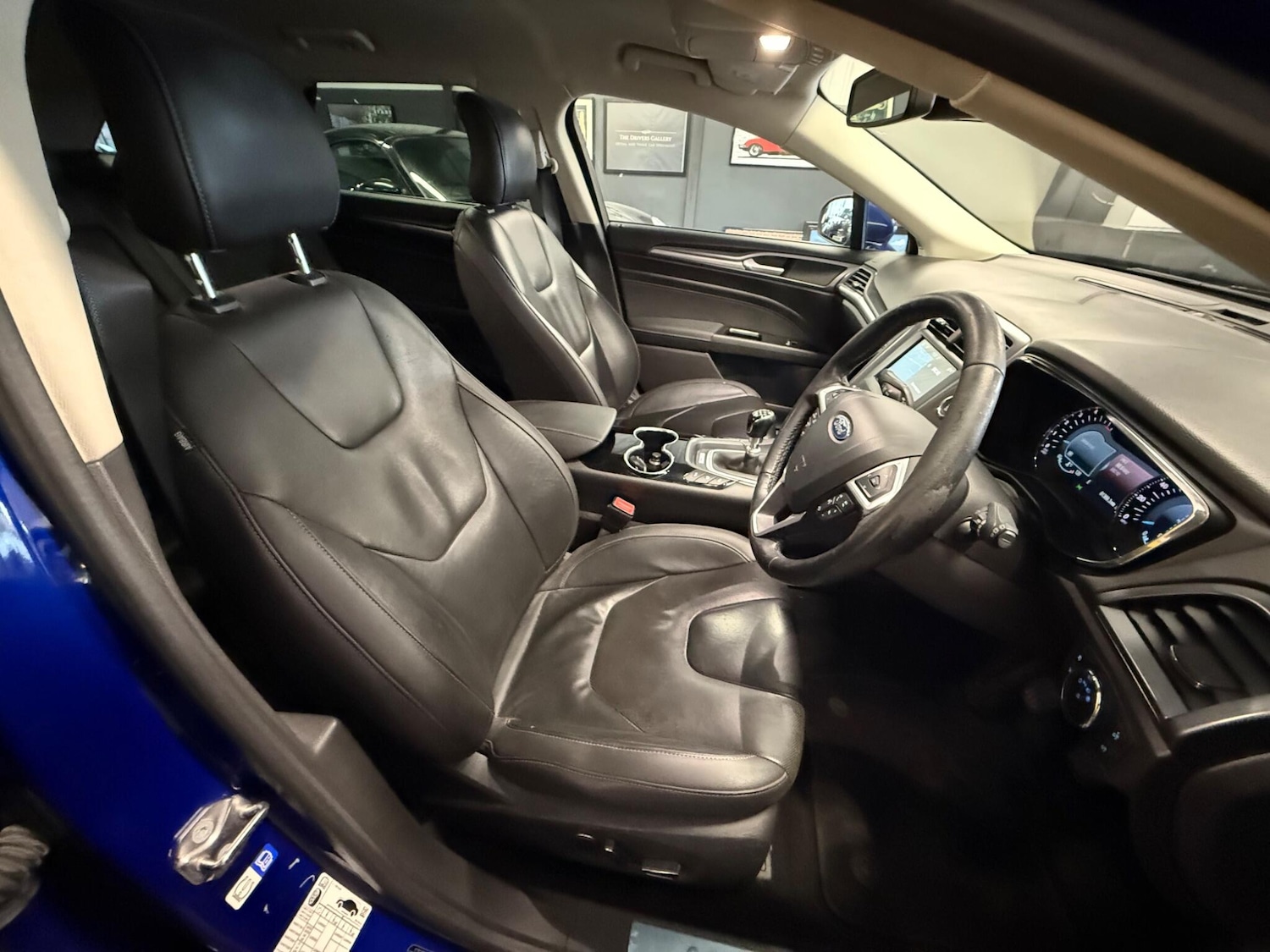 Used Ford Mondeo 2016 for sale - 77230378: Photo 17