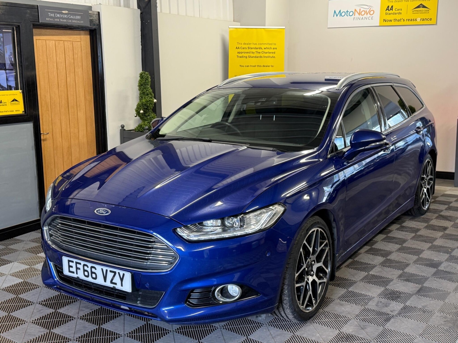 Used Ford Mondeo 2016 for sale - 77230378: Photo 2