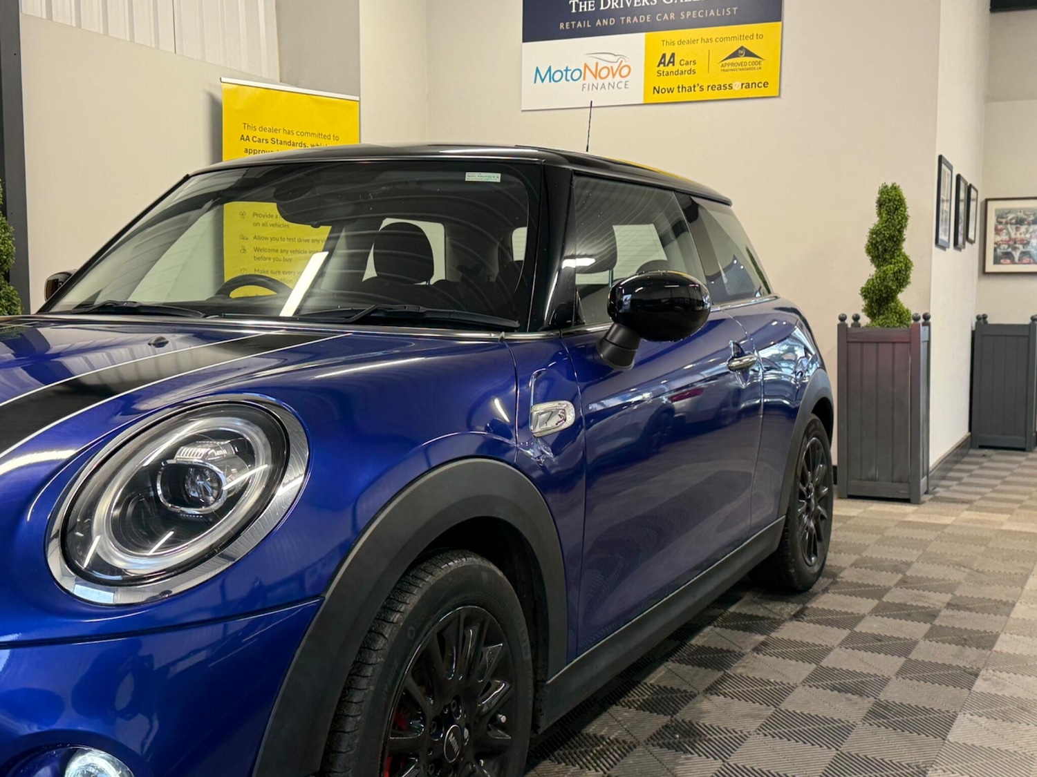 Used MINI Hatch 2019 for sale - 78047855: Photo 10