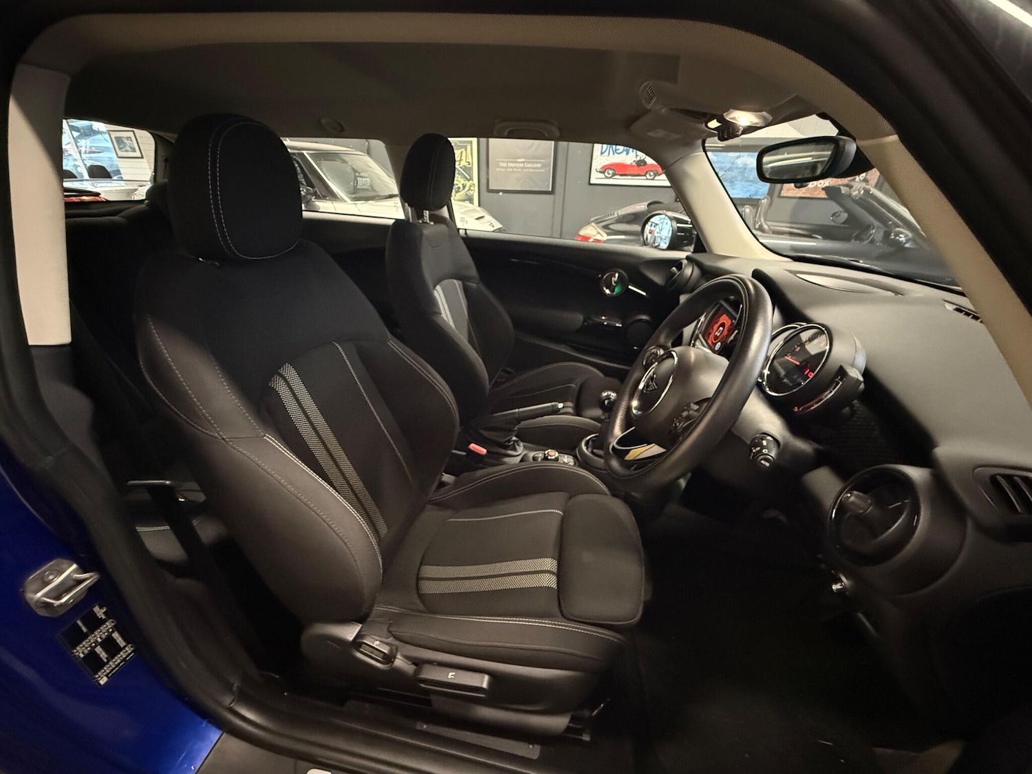 Used MINI Hatch 2019 for sale - 78047855: Photo 19