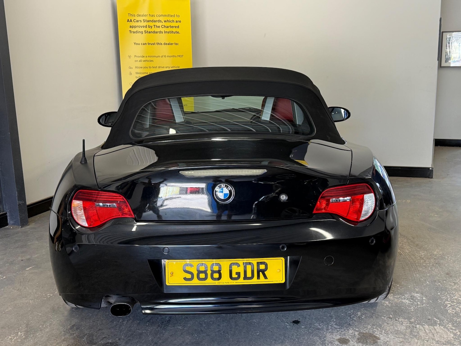 Used BMW Z4 2008 for sale - 76646027: Photo 11