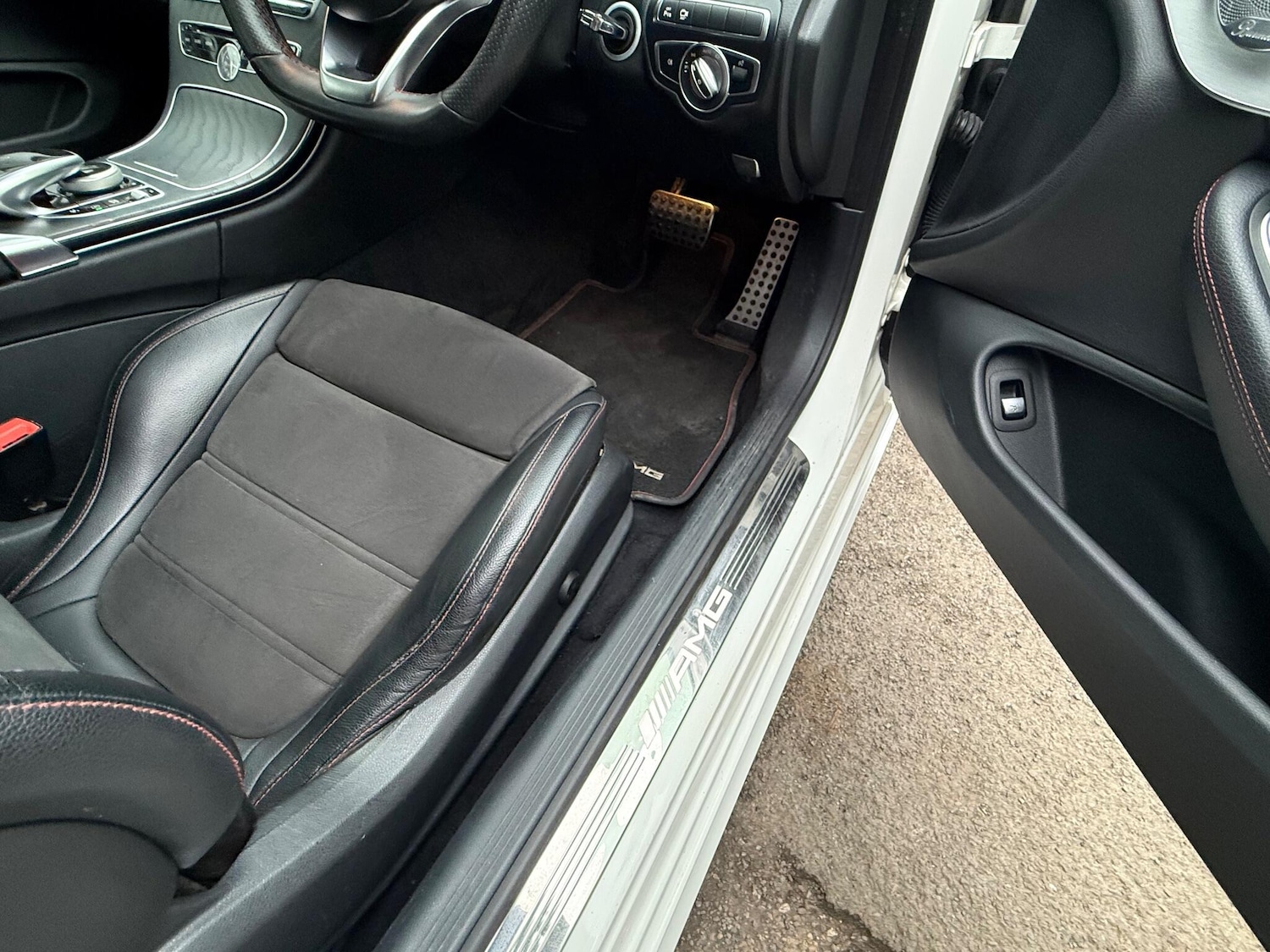 Used Mercedes-Benz C Class 2017 for sale - 77523907: Photo 10