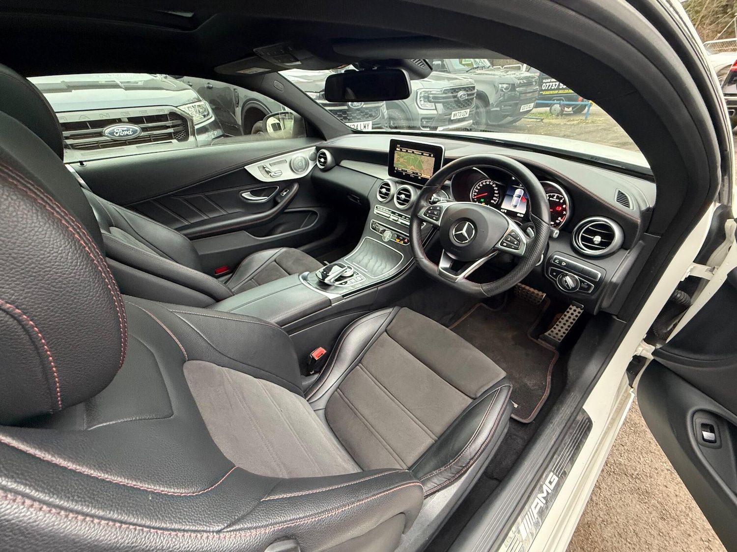 Used Mercedes-Benz C Class 2017 for sale - 77523907: Photo 4