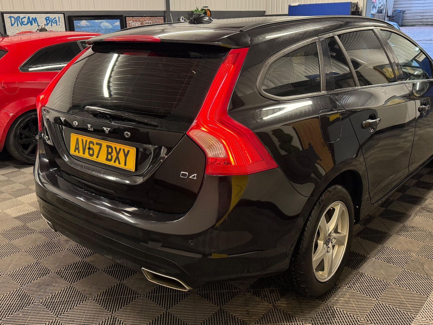 Used Volvo V60 for sale - 78136425: Photo 10