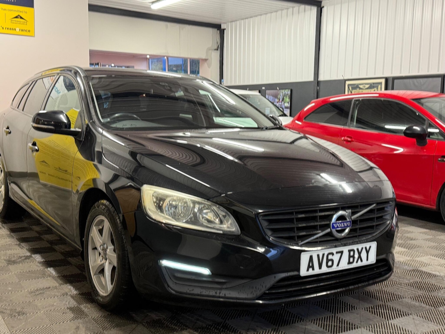 Used Volvo V60 for sale - 78136425: Photo 18