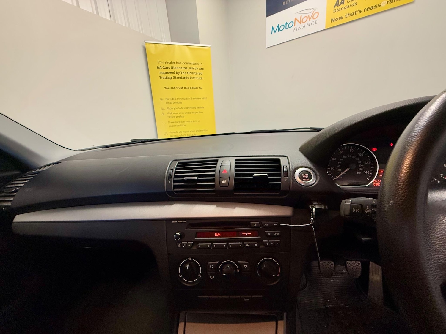 Used BMW 1 Series 2009 for sale - 77097953: Photo 10