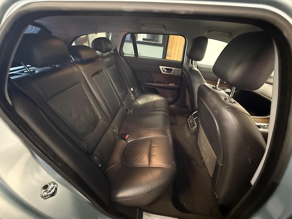 Used Jaguar XF 2013 for sale - 75415276: Photo 12