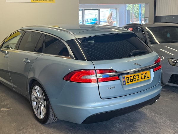 Used Jaguar XF 2013 for sale - 75415276: Photo 17
