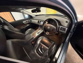 Used Jaguar XF 2013 for sale - 75415276: Photo