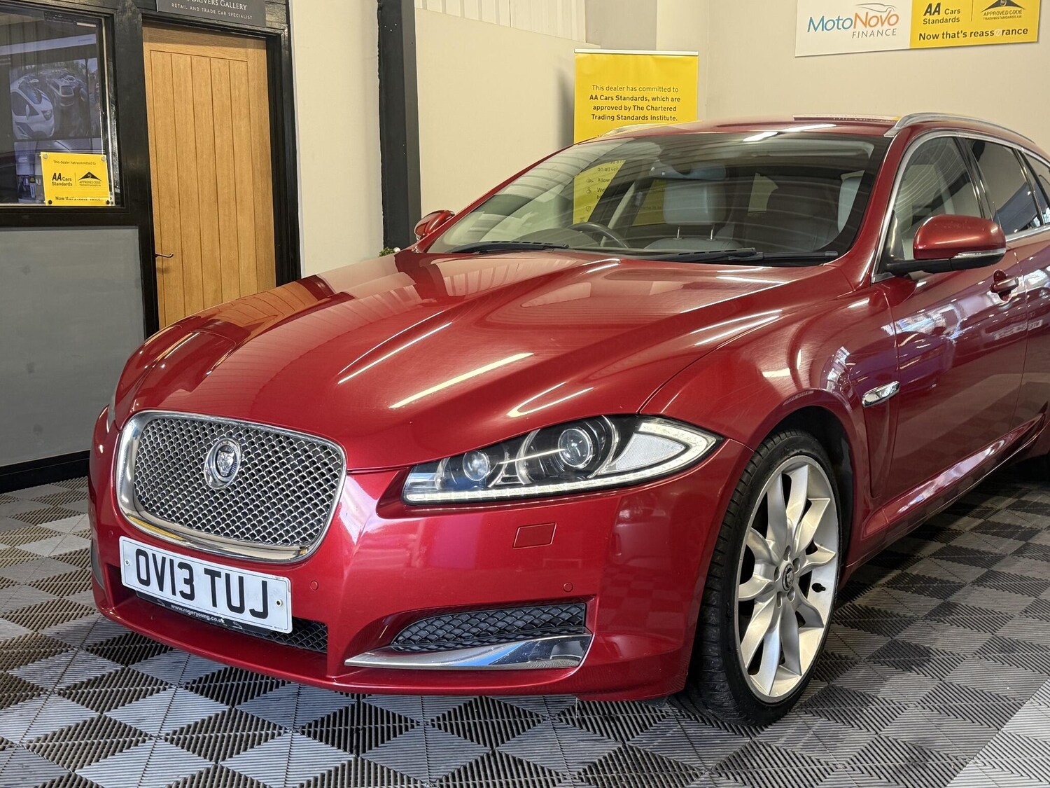 Used Jaguar XF for sale - 77574565: Photo 24