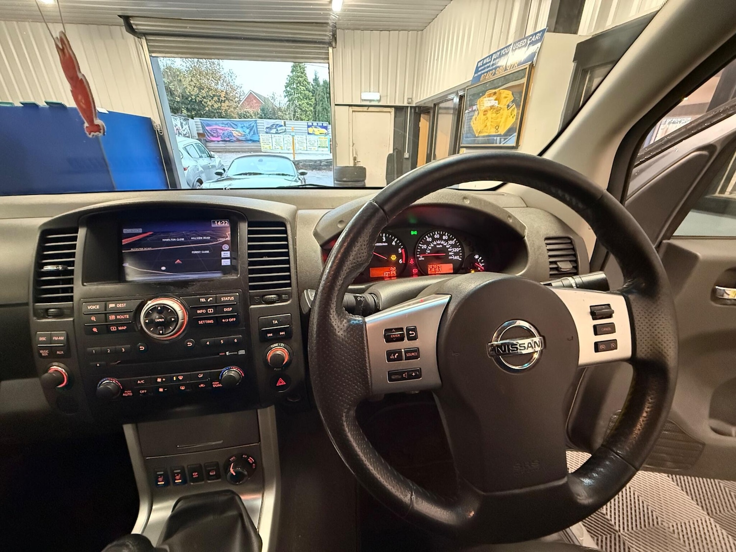 Used Nissan Navara 2012 for sale - 76607821: Photo 8