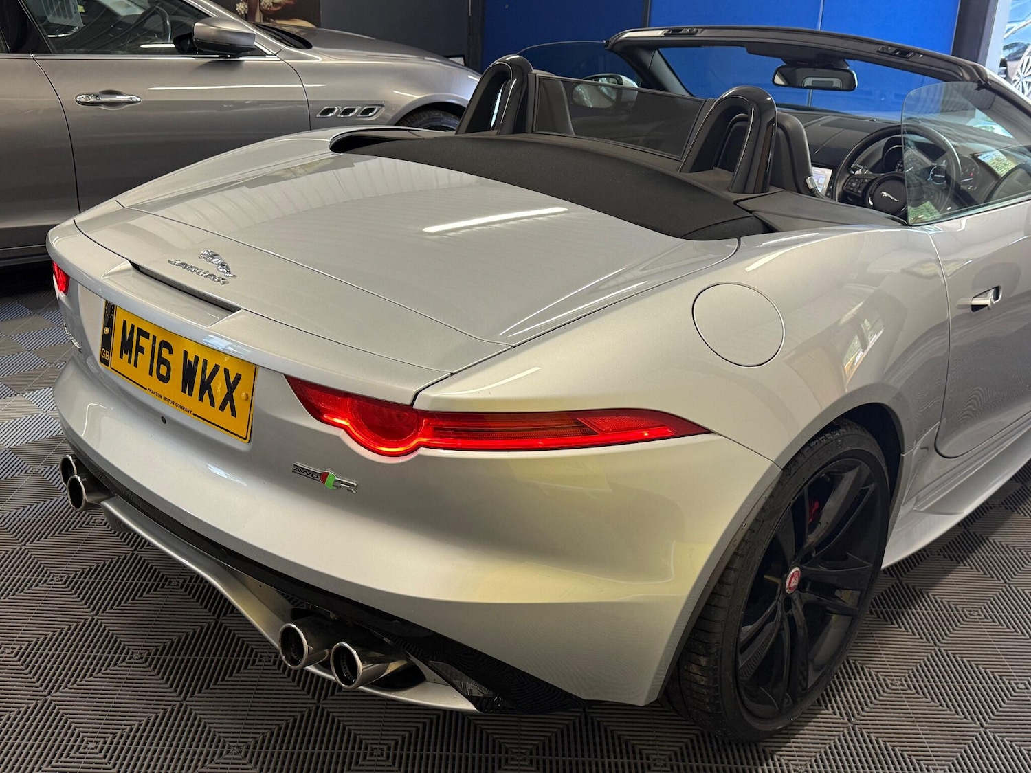 Used Jaguar F-Type 2016 for sale - 77029776: Photo 16