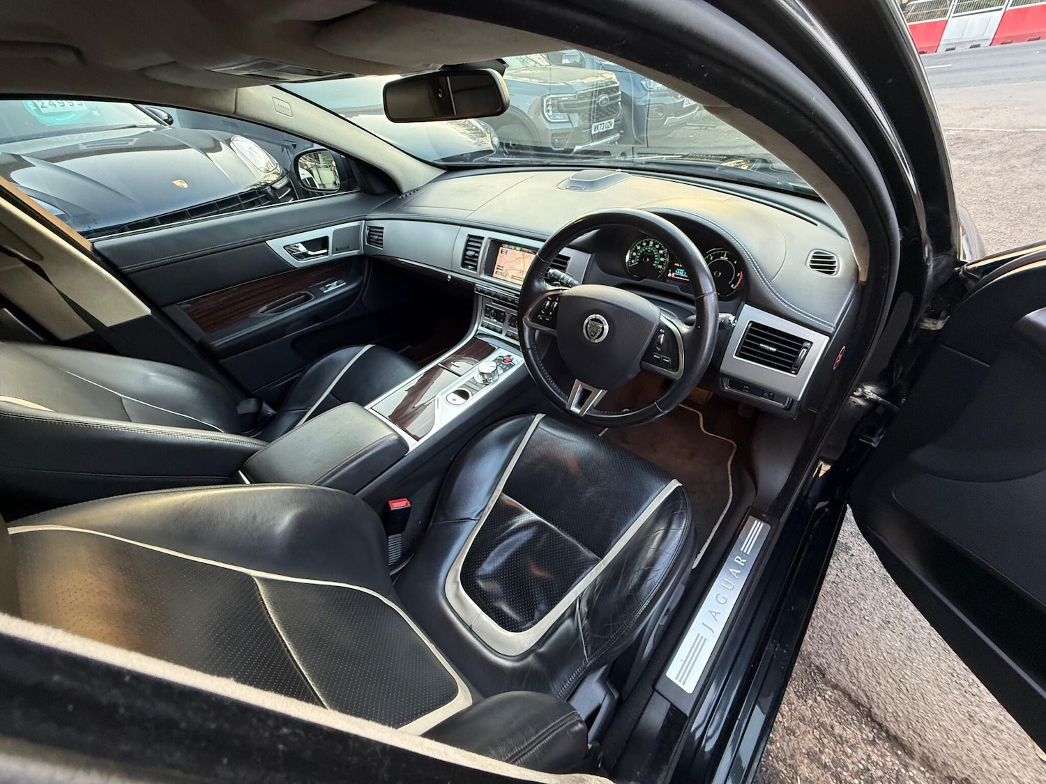 Used Jaguar XF for sale - 77754241: Photo 4