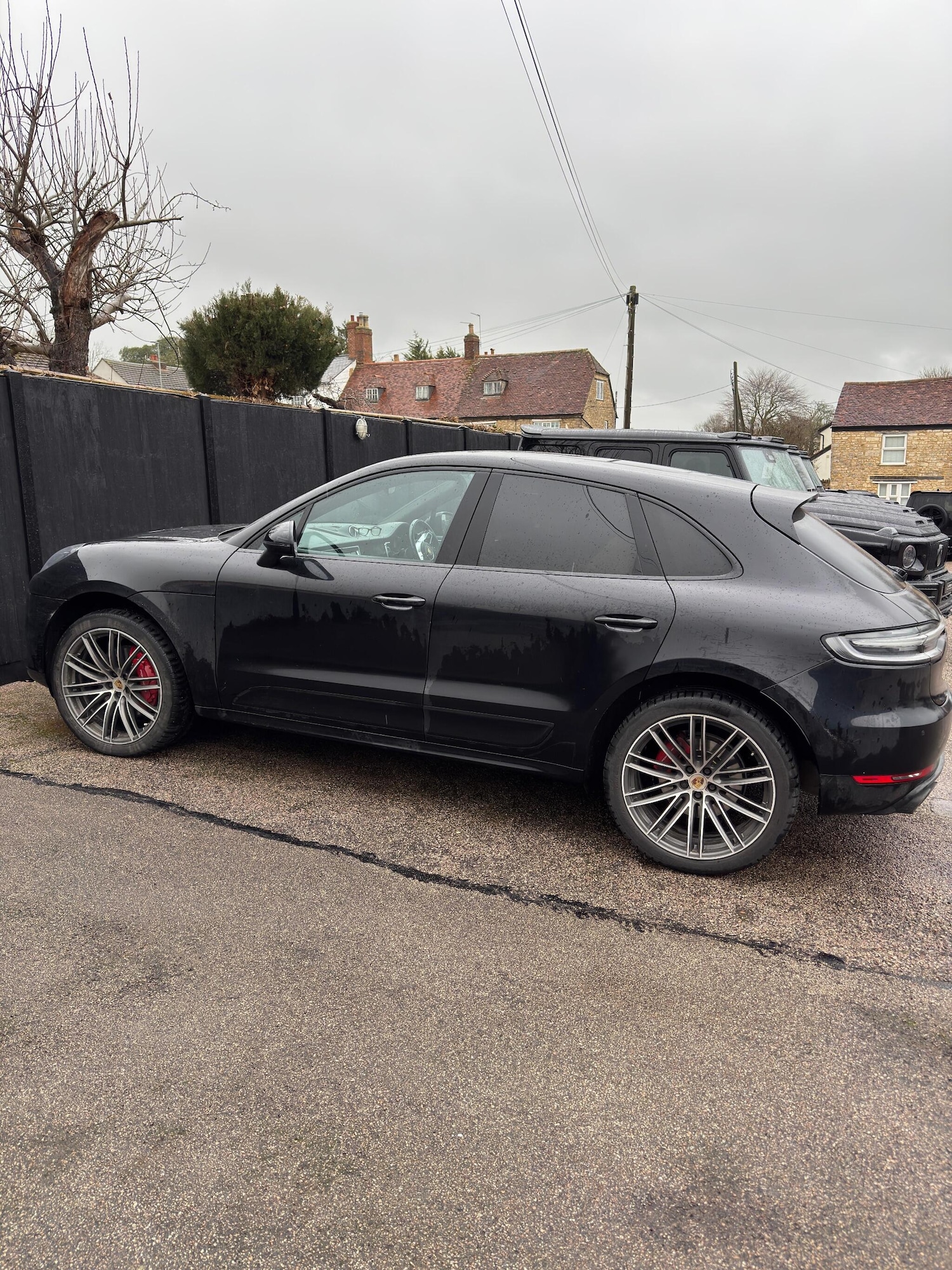 Used Porsche Macan 2020 for sale - 77291704: Photo 2