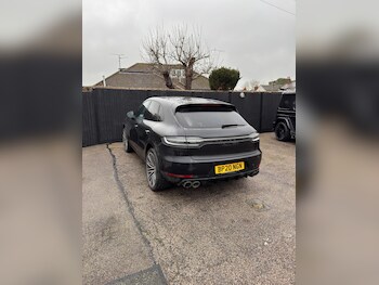 Used Porsche Macan 2020 for sale - 77291704: Photo