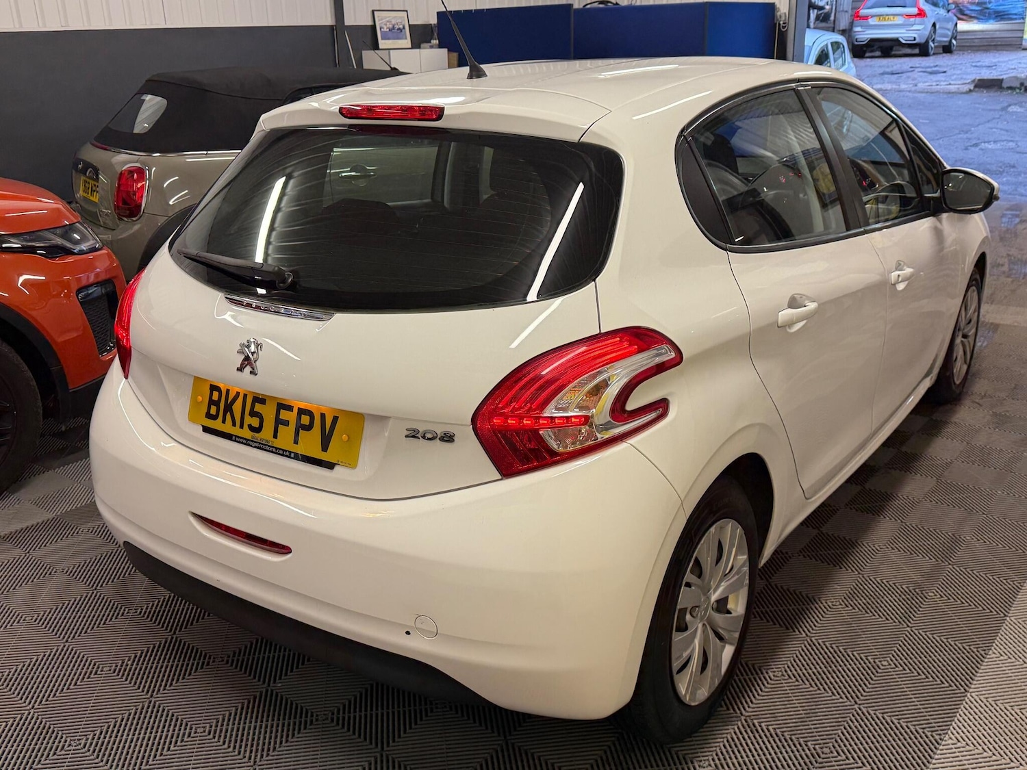 Used Peugeot 208 2015 for sale - 76485899: Photo 13