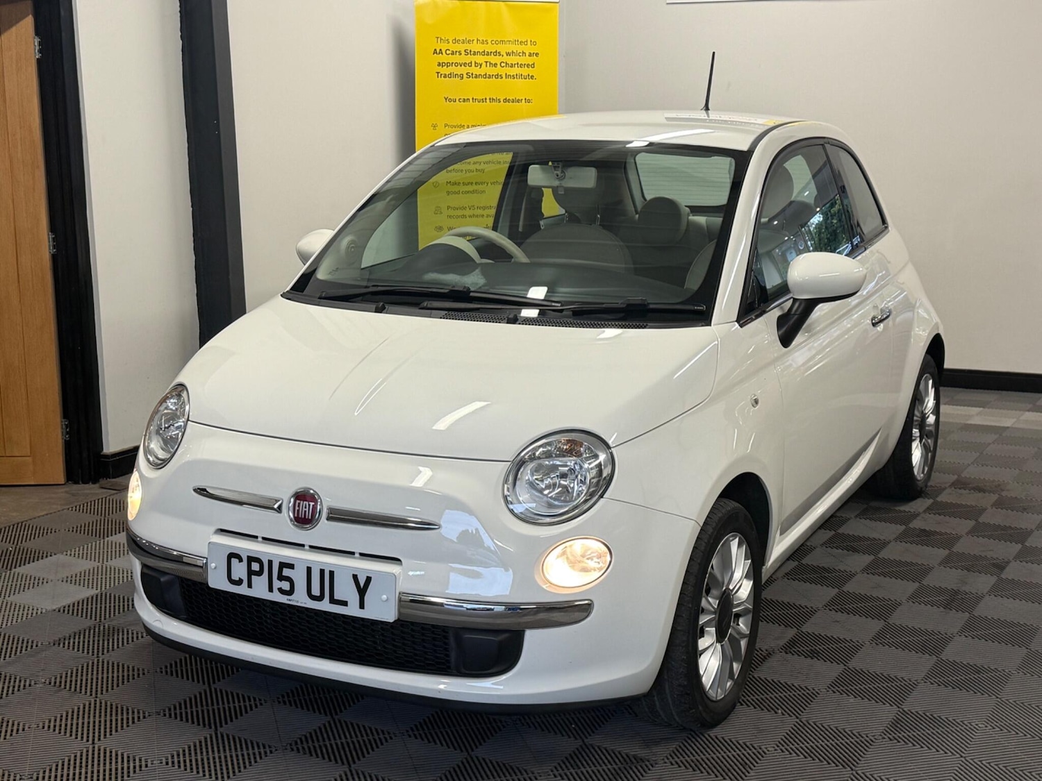 Used Fiat 500 2015 for sale - 76485896: Photo 2