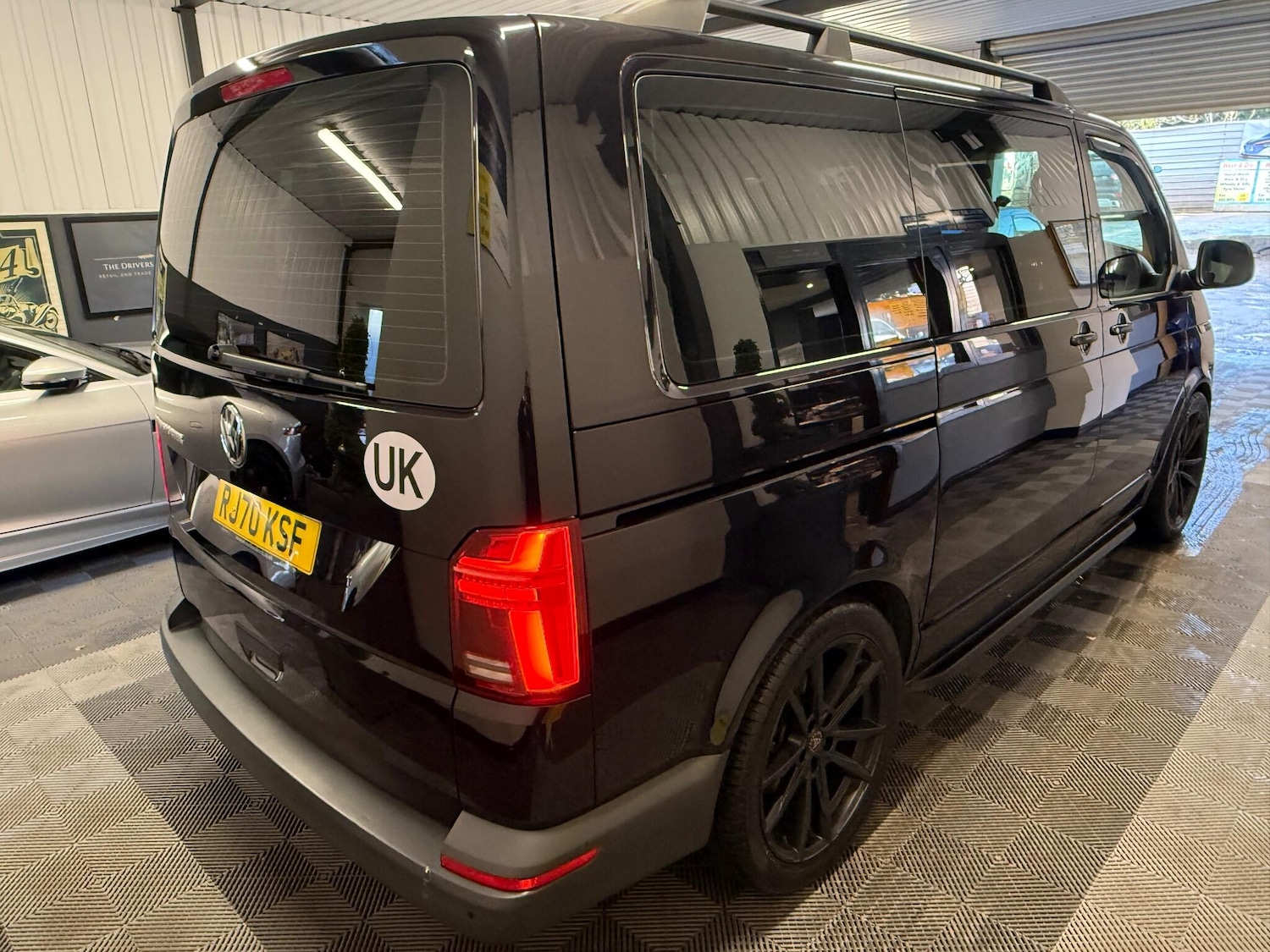 Used Volkswagen Transporter Shuttle 2020 for sale - 77550034: Photo 11