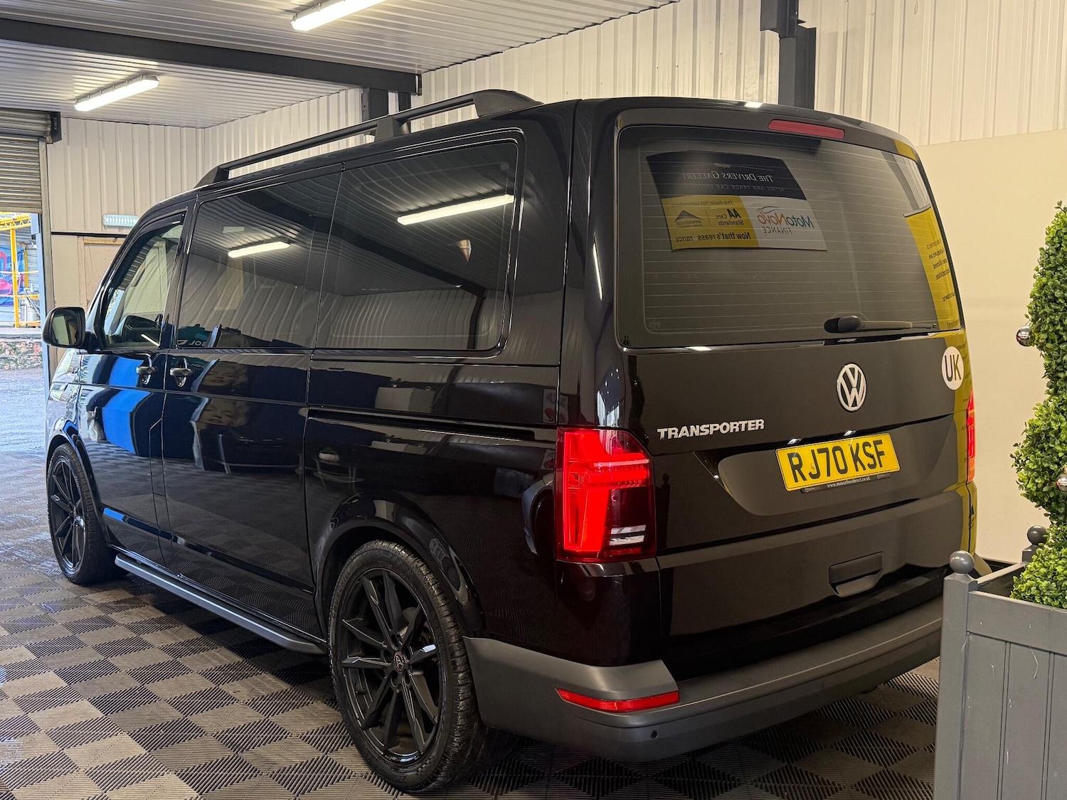 Used Volkswagen Transporter Shuttle 2020 for sale - 77550034: Photo 3