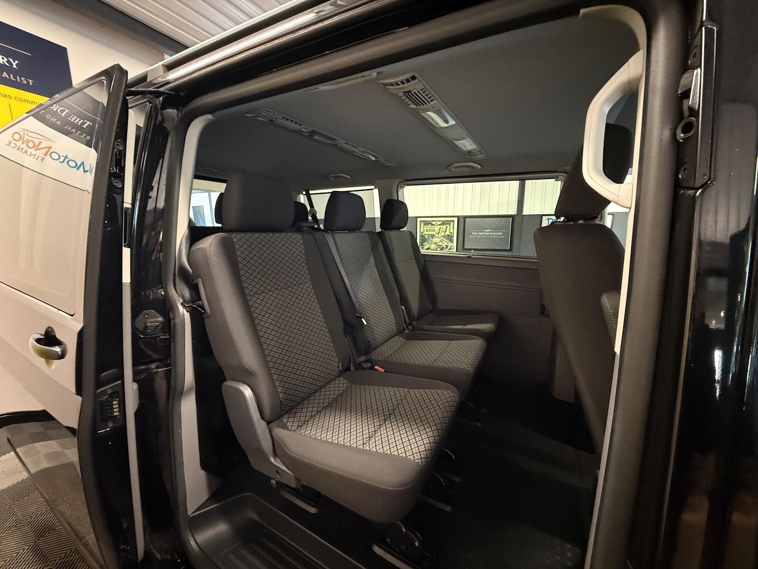 Used Volkswagen Transporter Shuttle 2020 for sale - 77550034: Photo 7