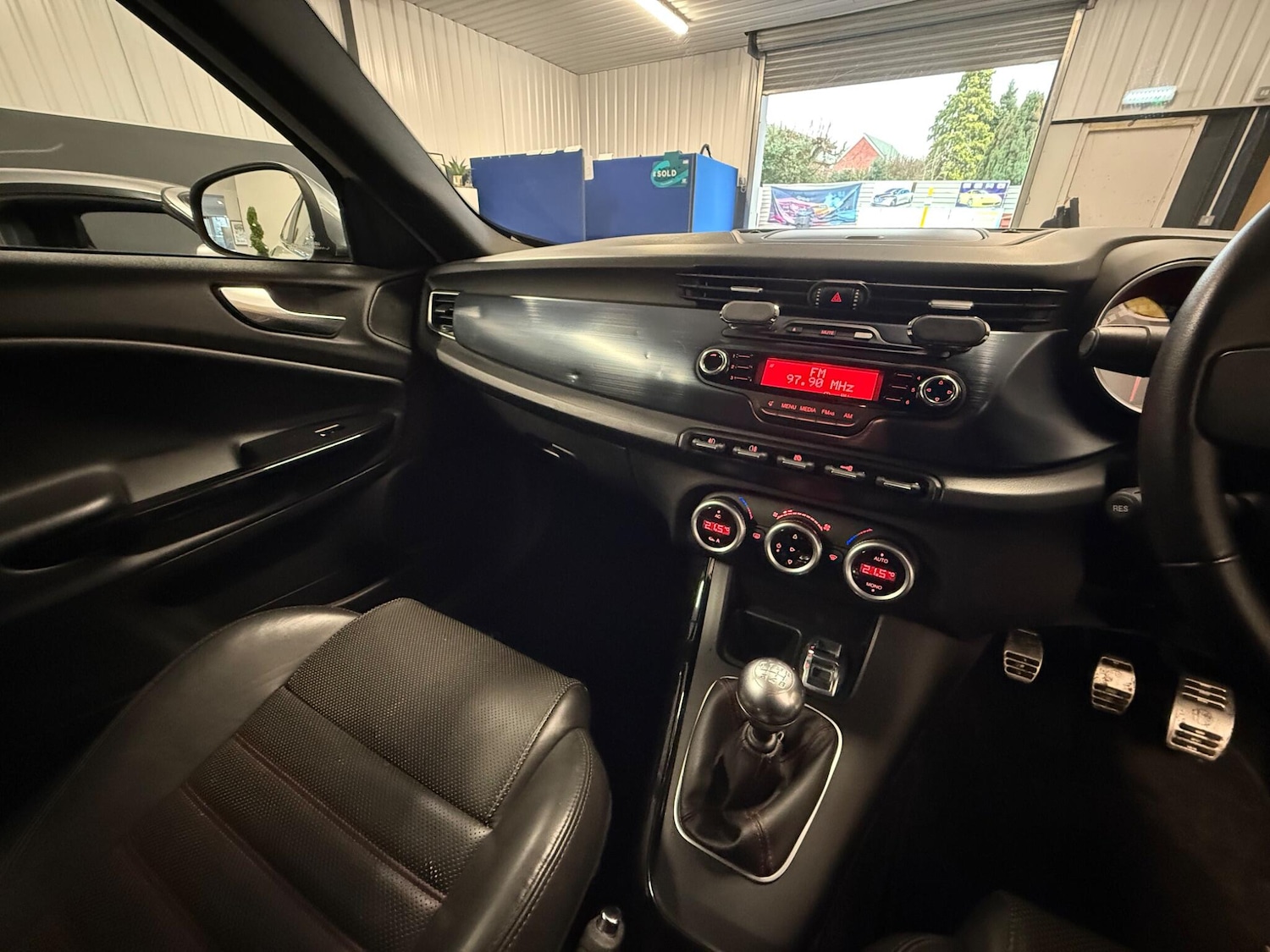 Used Alfa Romeo Giulietta 2013 for sale - 76850173: Photo 24