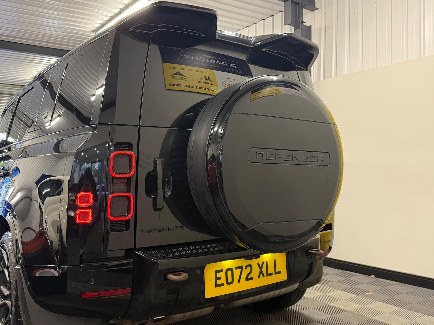 Used Land Rover Defender 2022 for sale - 76645655: Photo 32