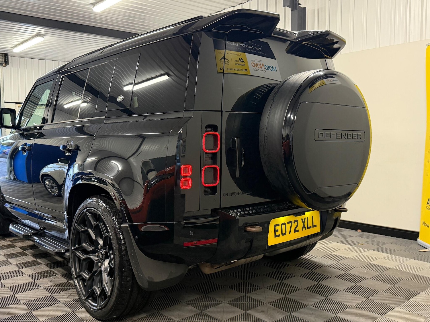 Used Land Rover Defender 2022 for sale - 76645655: Photo 33