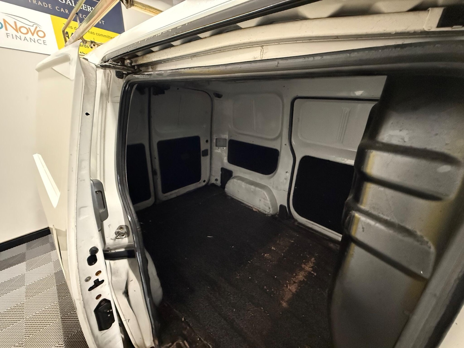 Used Nissan NV200 2012 for sale - 76591937: Photo 11