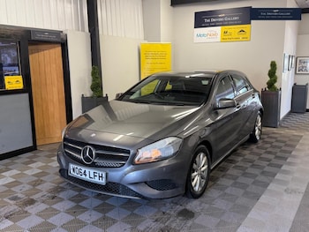 Used Mercedes-Benz A-Class 2015 for sale - 79132668: Photo