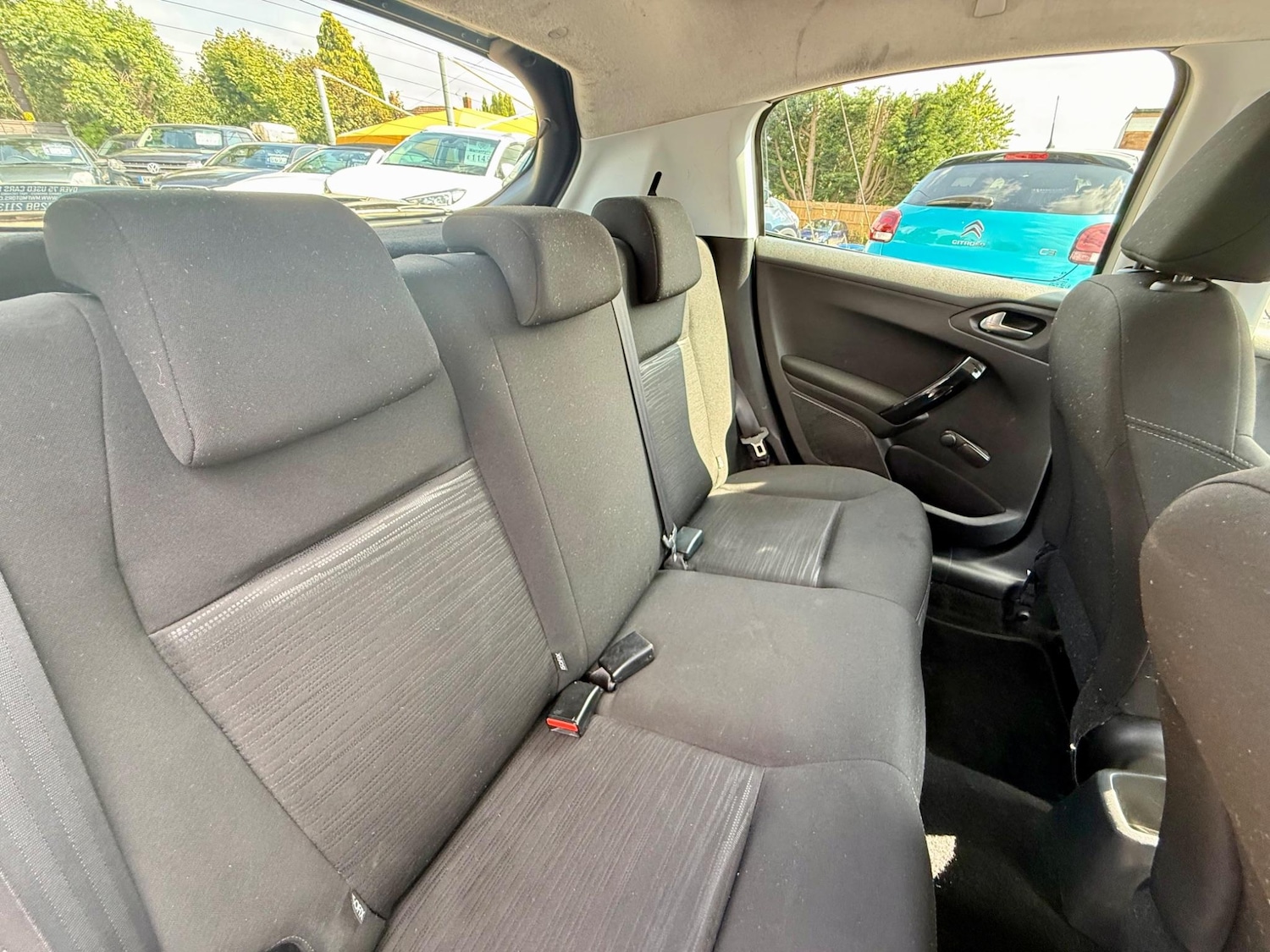 Used Peugeot 208 2013 for sale - 77191980: Photo 21