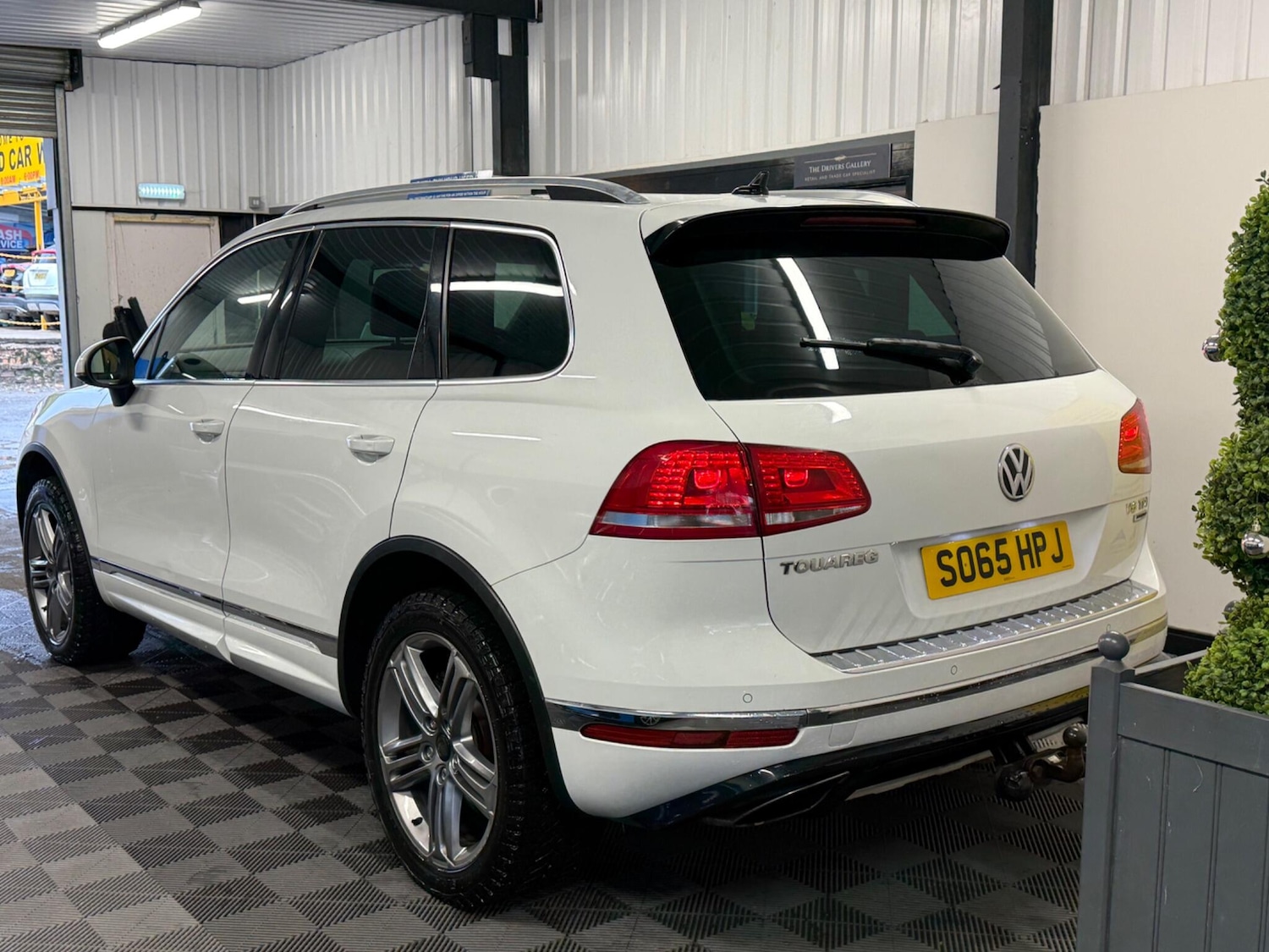 Used Volkswagen Touareg 2015 for sale - 76926465: Photo 11