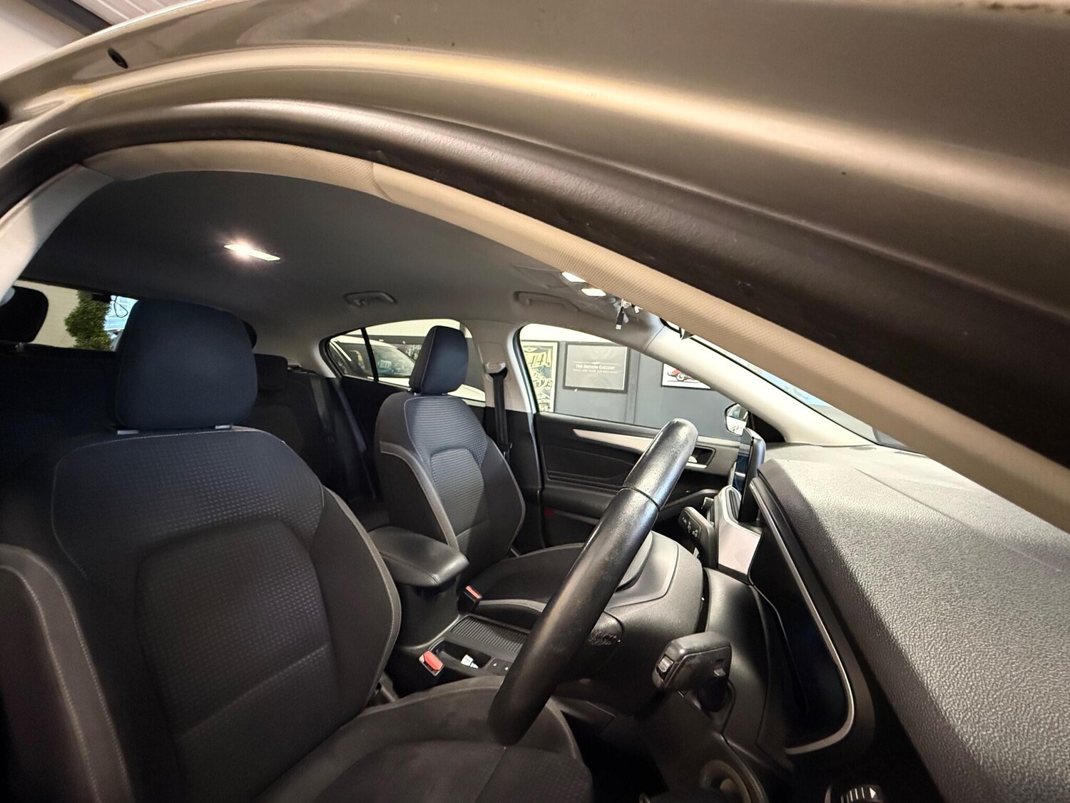 Used Ford Focus 2018 for sale - 77495914: Photo 11