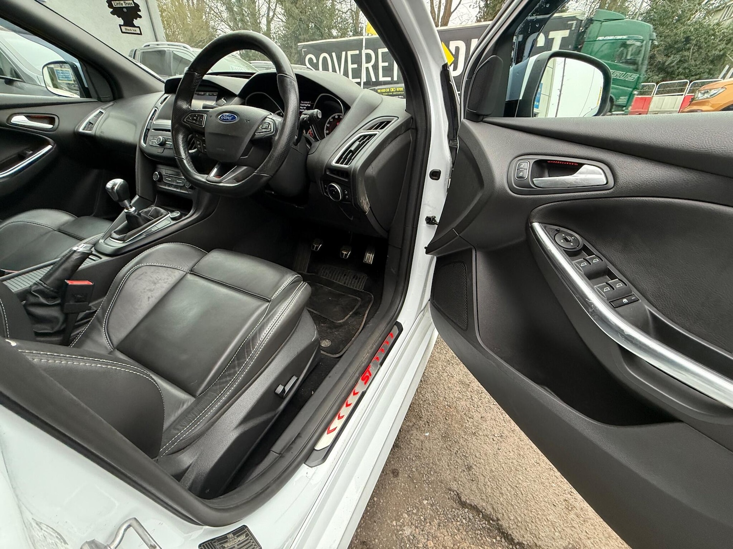 Used Ford Focus 2016 for sale - 77626010: Photo 7