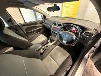 Used Ford Focus 2010 for sale - 73671076: Photo