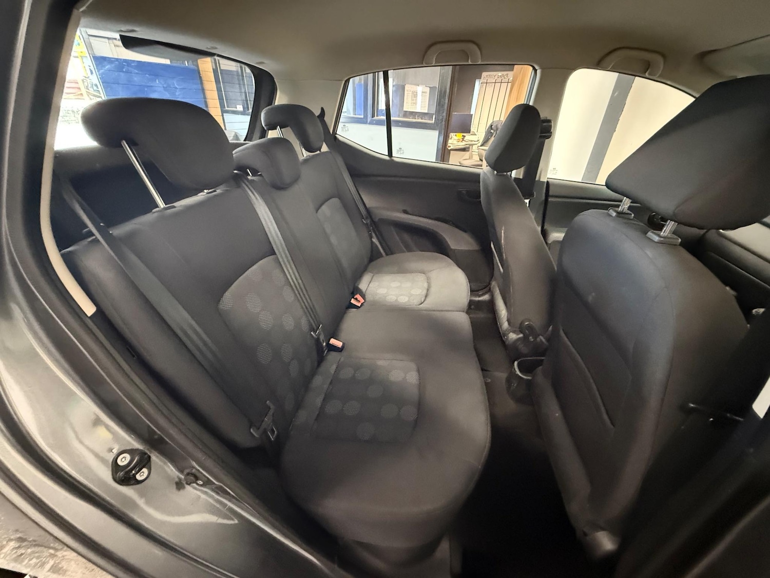 Used Hyundai i10 2009 for sale - 76645529: Photo 11