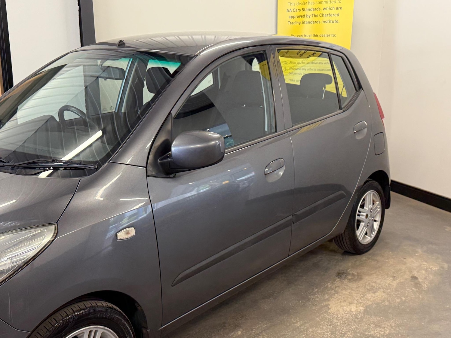 Used Hyundai i10 2009 for sale - 76645529: Photo 18