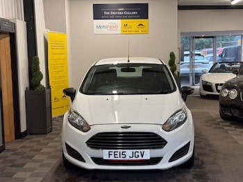 Used Ford Fiesta 2015 for sale - 78830680: Photo