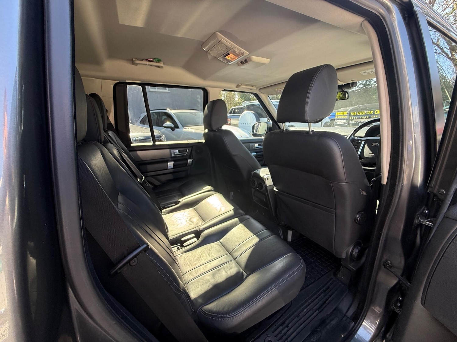 Used Land Rover Discovery 4 for sale - 77924930: Photo 16