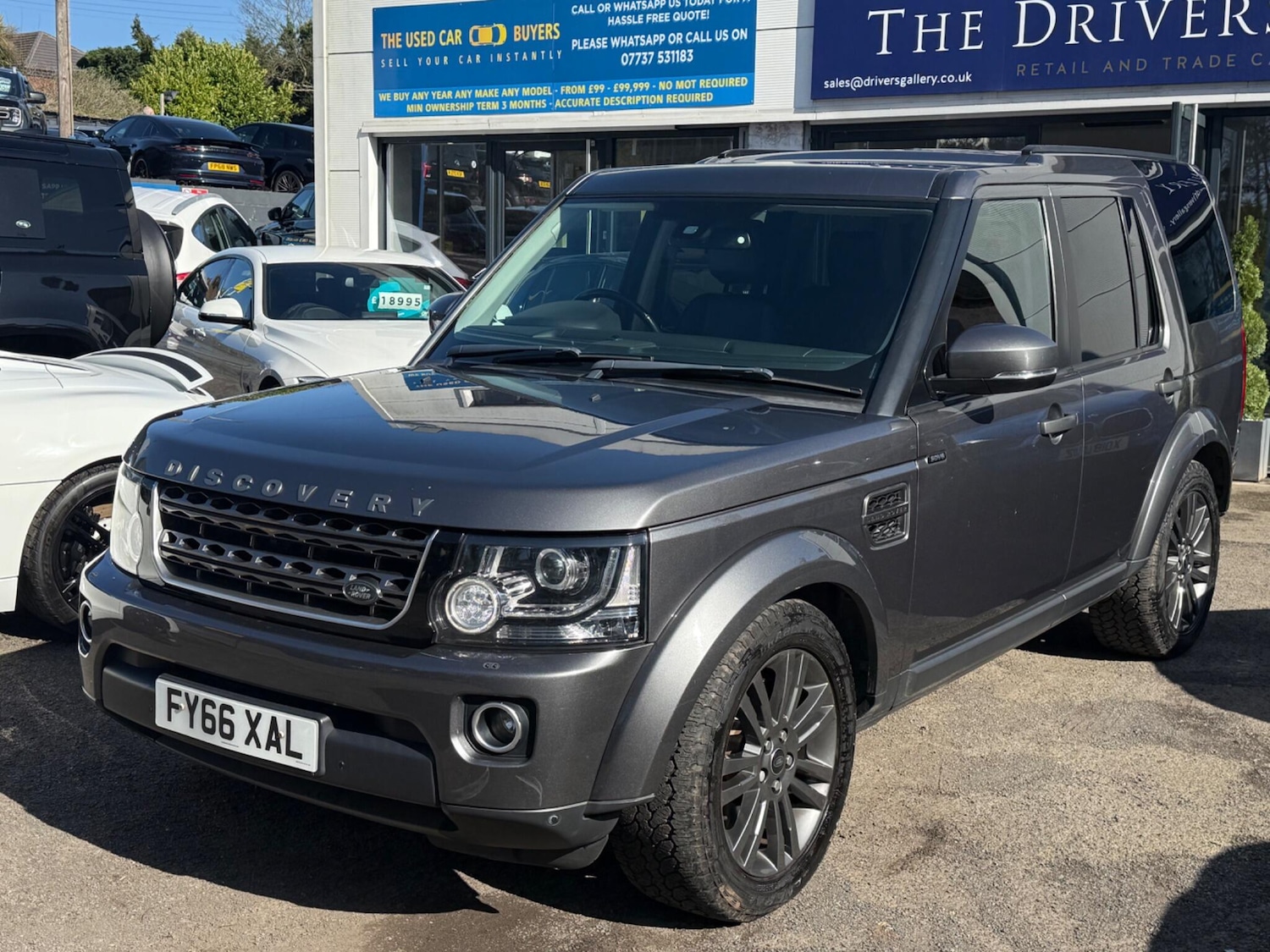 Used Land Rover Discovery 4 for sale - 77924930: Photo 2