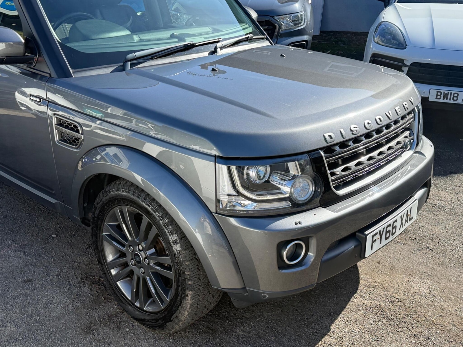 Used Land Rover Discovery 4 for sale - 77924930: Photo 6
